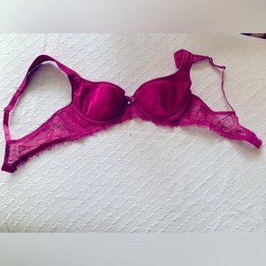 Adore Me Fusha Bra 32A